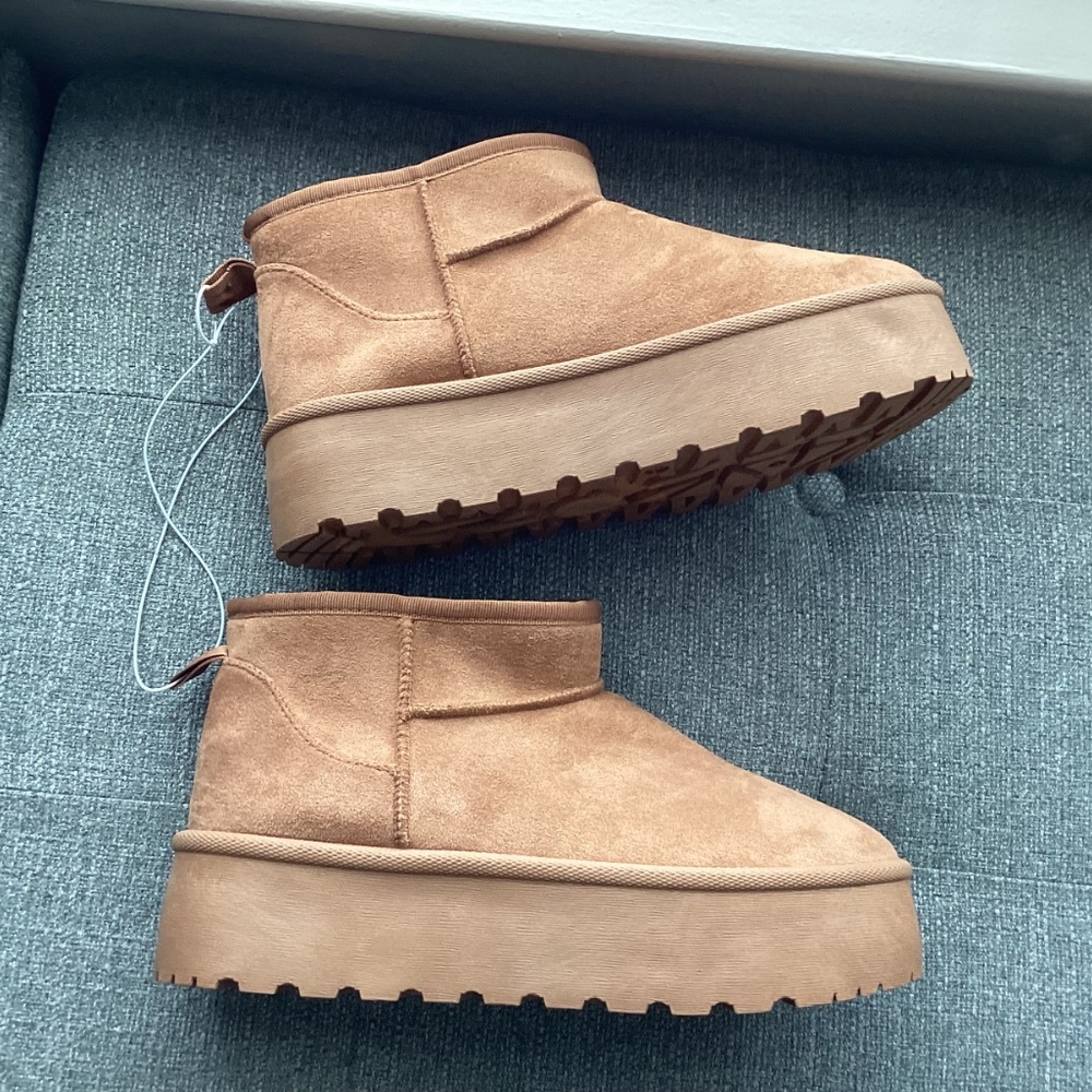 Olivia and Kate flat heel platform booties - Picture 15 of 15